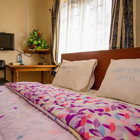 Meru Safari Hotel Экстерьер фото