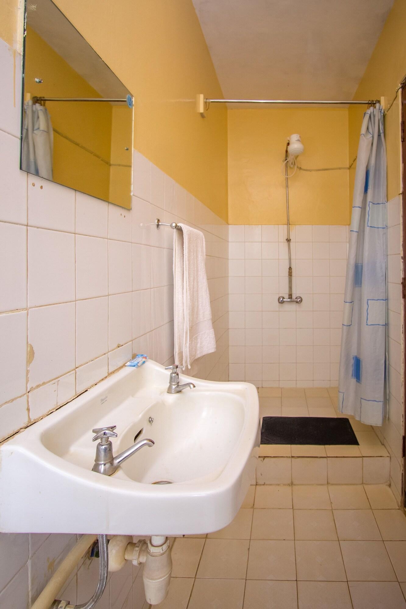 Meru Safari Hotel Экстерьер фото