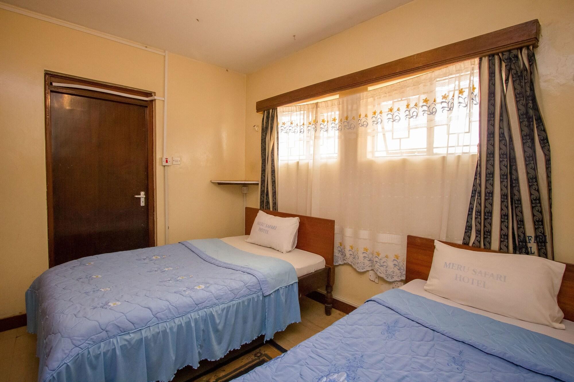 Meru Safari Hotel Экстерьер фото