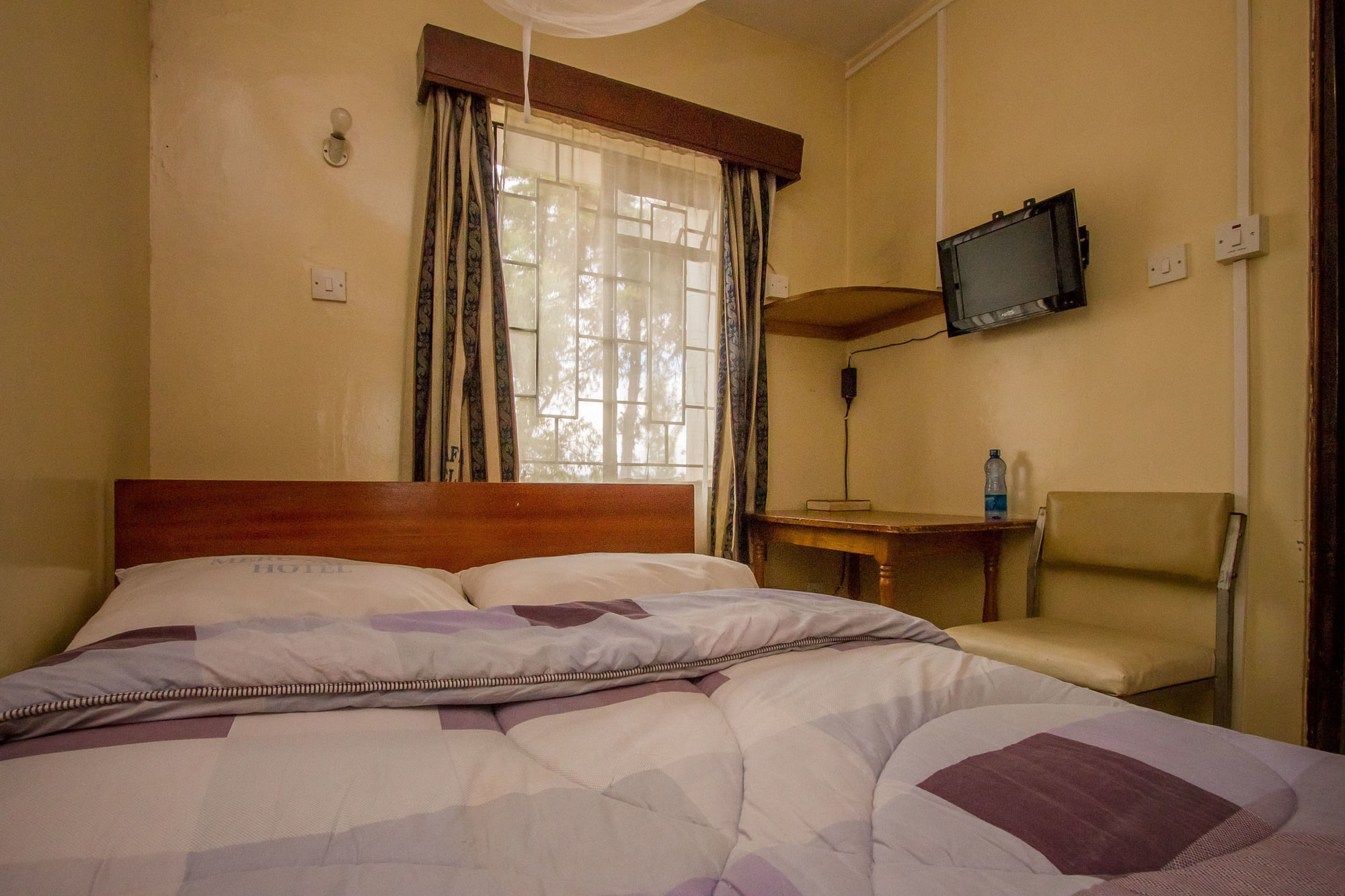 Meru Safari Hotel Экстерьер фото